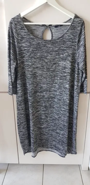 Robe Kiabi taille 46/48