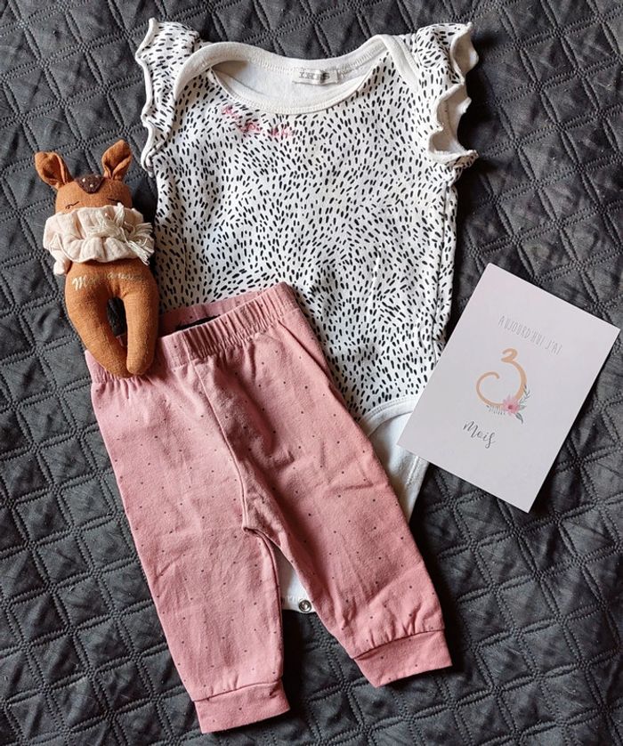 Lot Body ikks et legging 3 mois