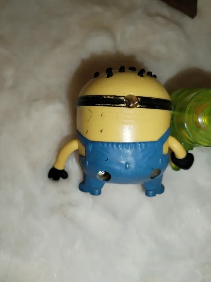 Lot figurines Les Minions - photo numéro 7