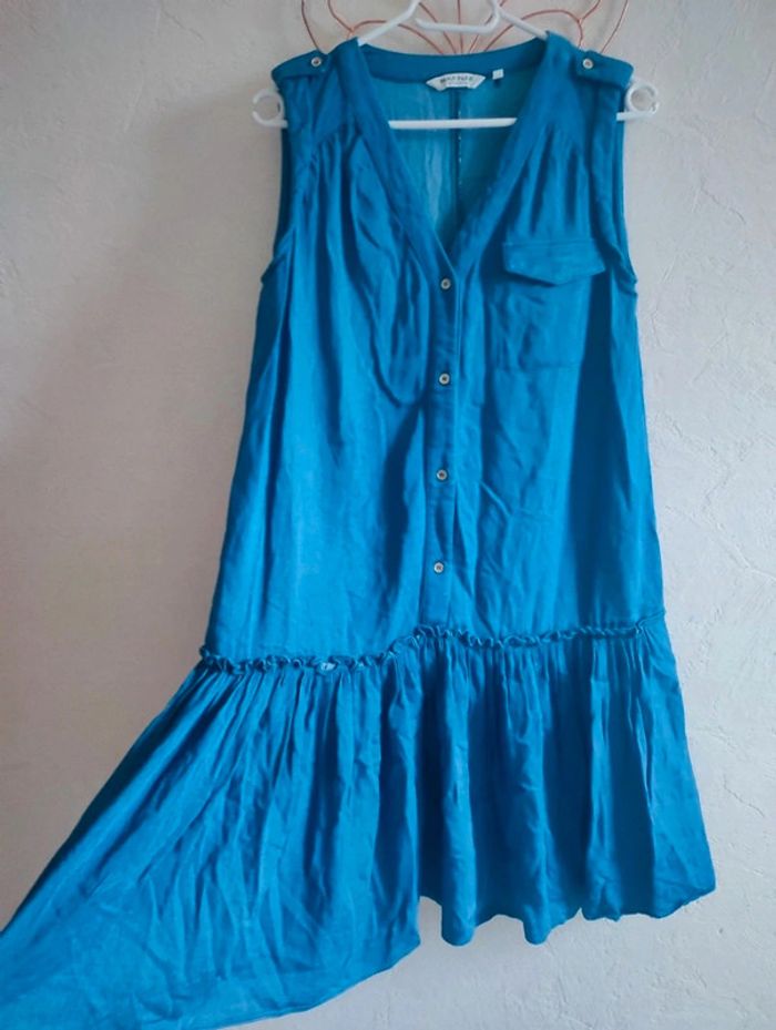 Jolie robe couleur jeans , robe d'été Naf Naf 💖 taille 38