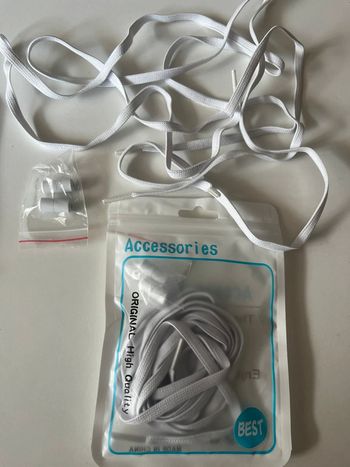 Lacets pour basket  chaussure noir blanc et gris