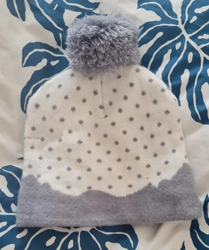 Lot bonnets - photo numéro 8