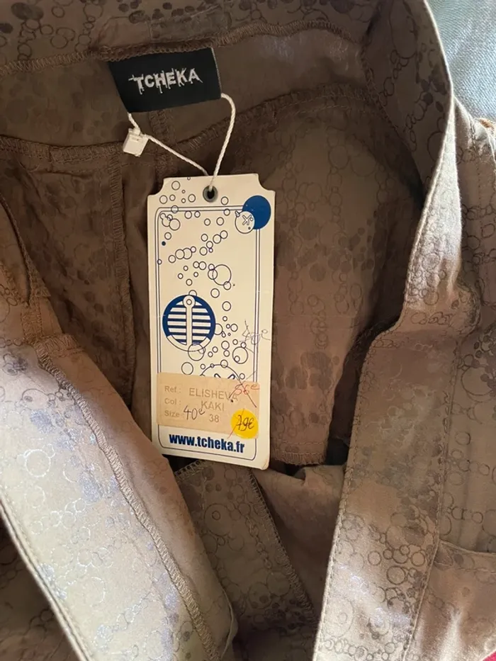 Robe Tcheka taille 38 - photo numéro 4