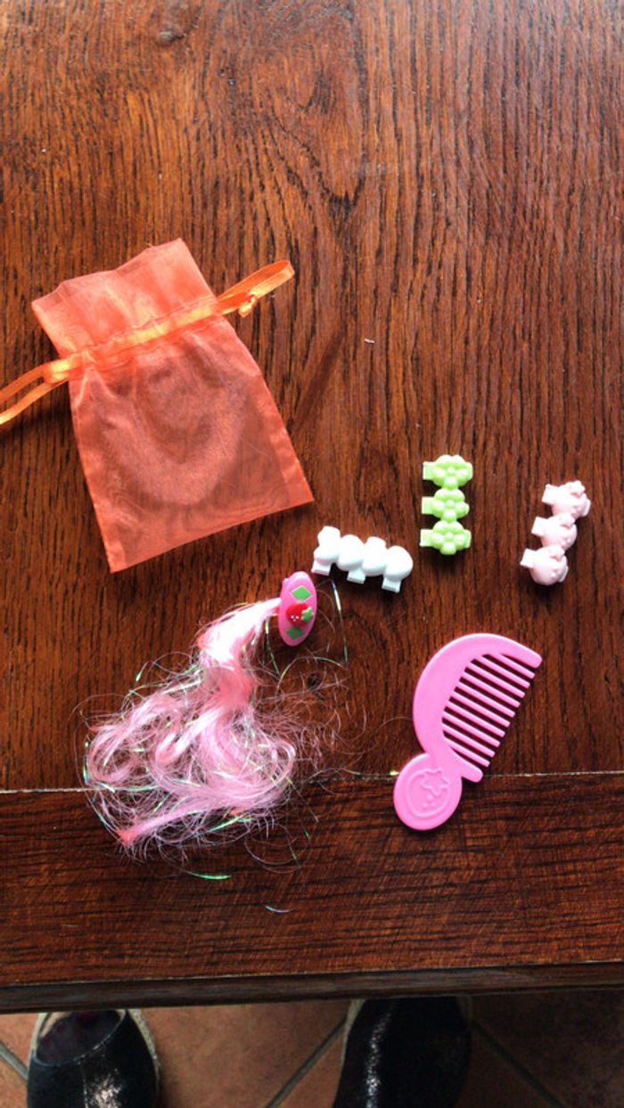 Accessoires poupées barbie - photo numéro 2