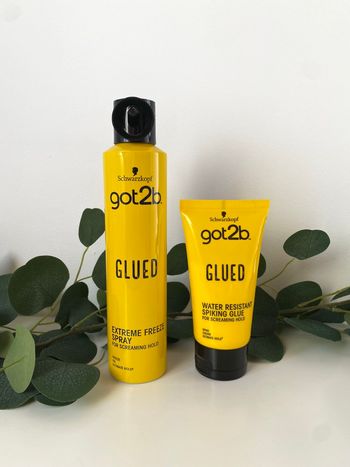 Laque + gel cheveux Got2b glued schwarzkopf