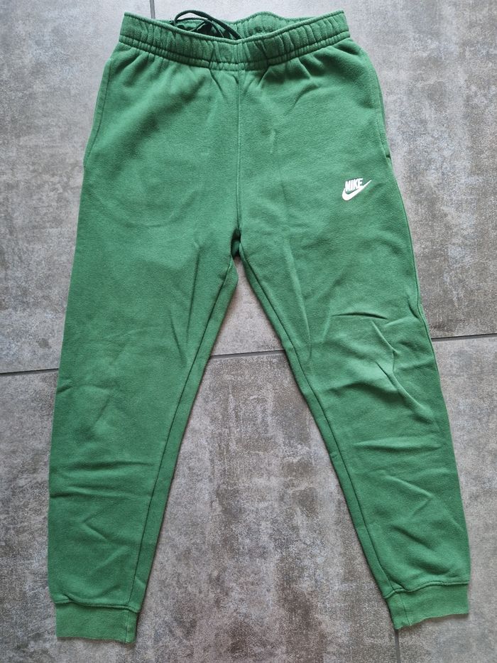 Ensemble jogging Nike taille S TBE - photo numéro 6