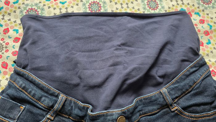 Short bermuda jean grossesse - photo numéro 5