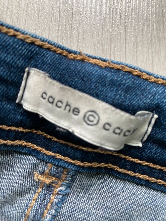 Jean cache cache - photo numéro 3
