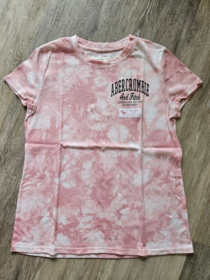 T-shirt fille Abercrombie 13/14 ans - photo numéro 1