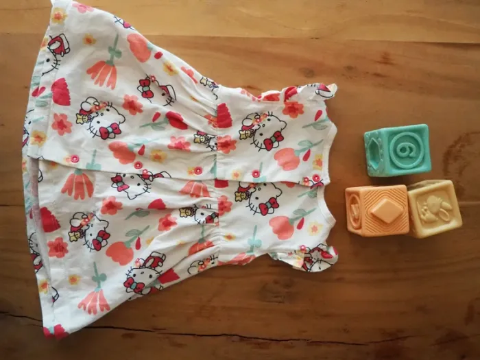 Robe Hello kitty - photo numéro 4