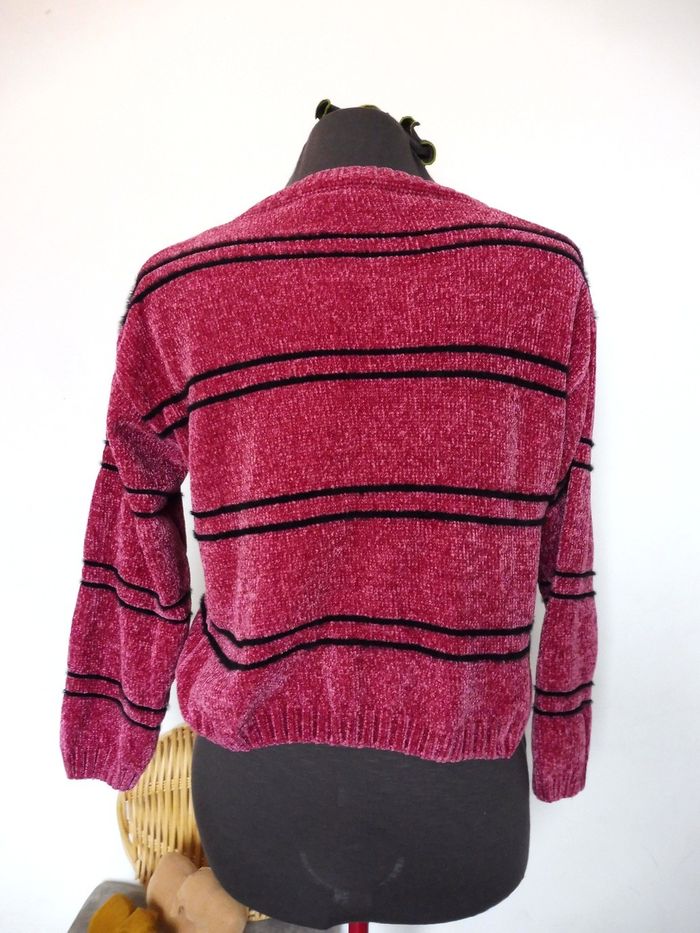 Pull femme court rose rayures noires. Fanrong. Taille XL/XXL (42) 51cm aux aisselles, 46cm de haut. - photo numéro 3