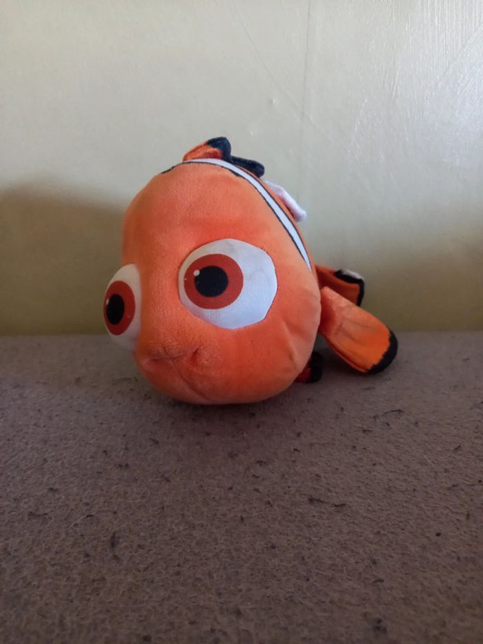 Peluche Nemo disney