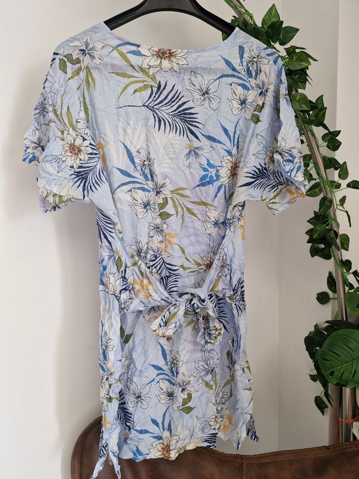 Robe bleu en coton de Etam légère à imprimé fleuri bleu et blanc,neuve taille 38 - photo numéro 10