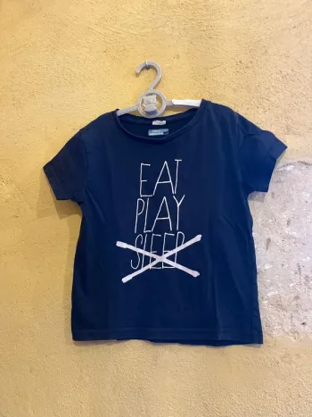 T-shirt noir garçon 6 ans – Marque inconnue