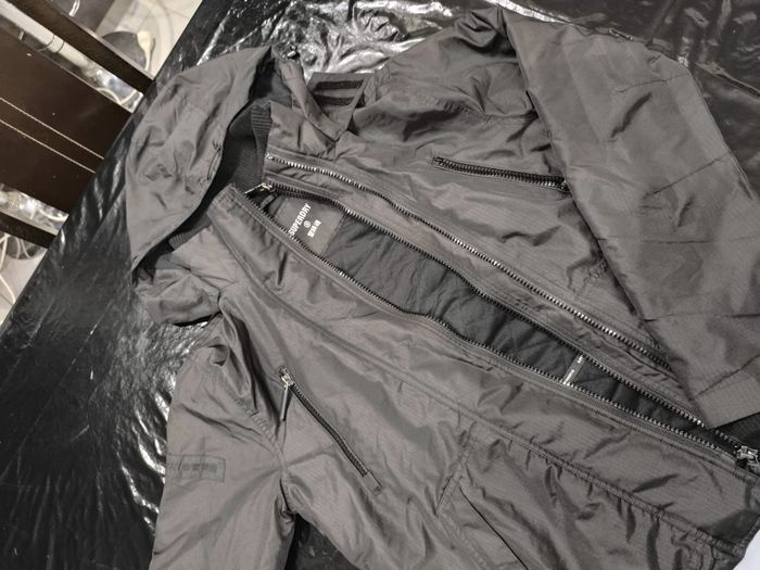 Veste superdry neuve