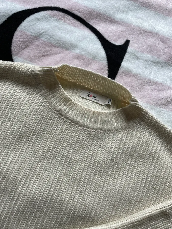 Pull beige reflet doré - photo numéro 2