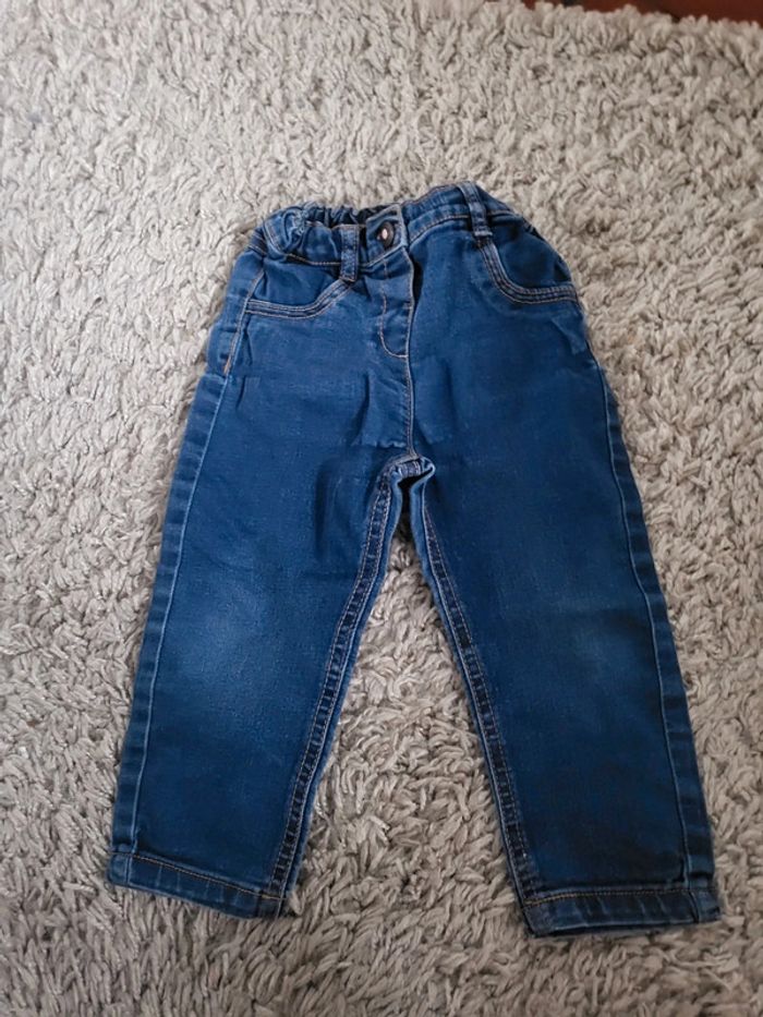 Jean fille kiabi slim fit 18 mois