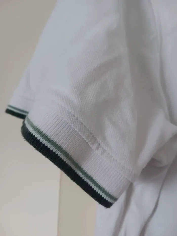 Polo blanc - photo numéro 2