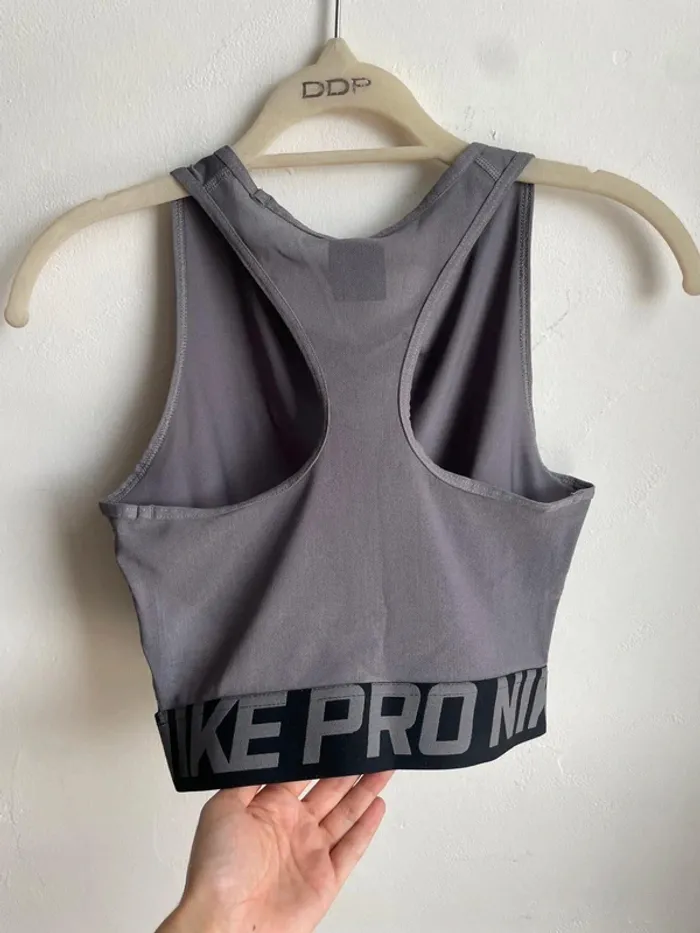 Haut brassière de sport Nike - photo numéro 2