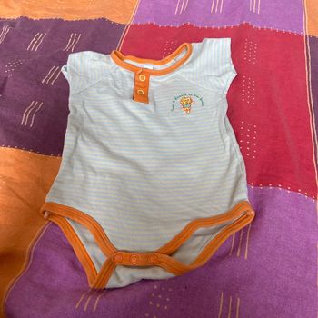 Body manches courtes