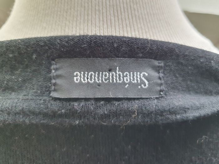 Pull-overs col V. - photo numéro 3