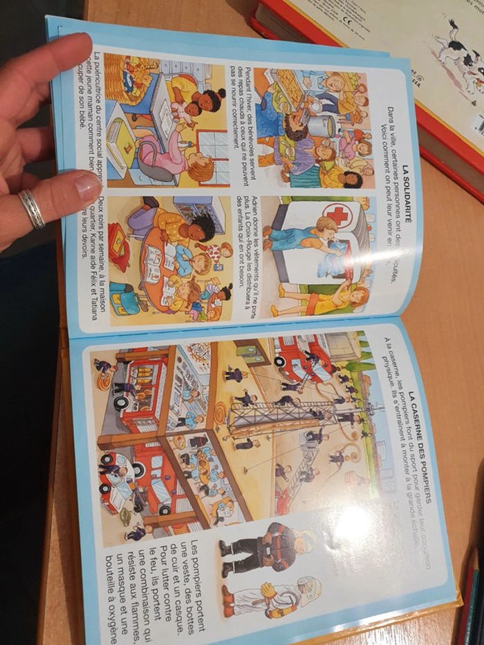 Livre L imagerie de la Ville Fleurus Edition 2001 - photo numéro 7