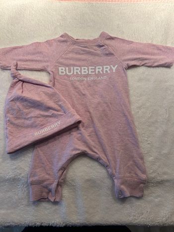 Ensemble naissance Burberry 