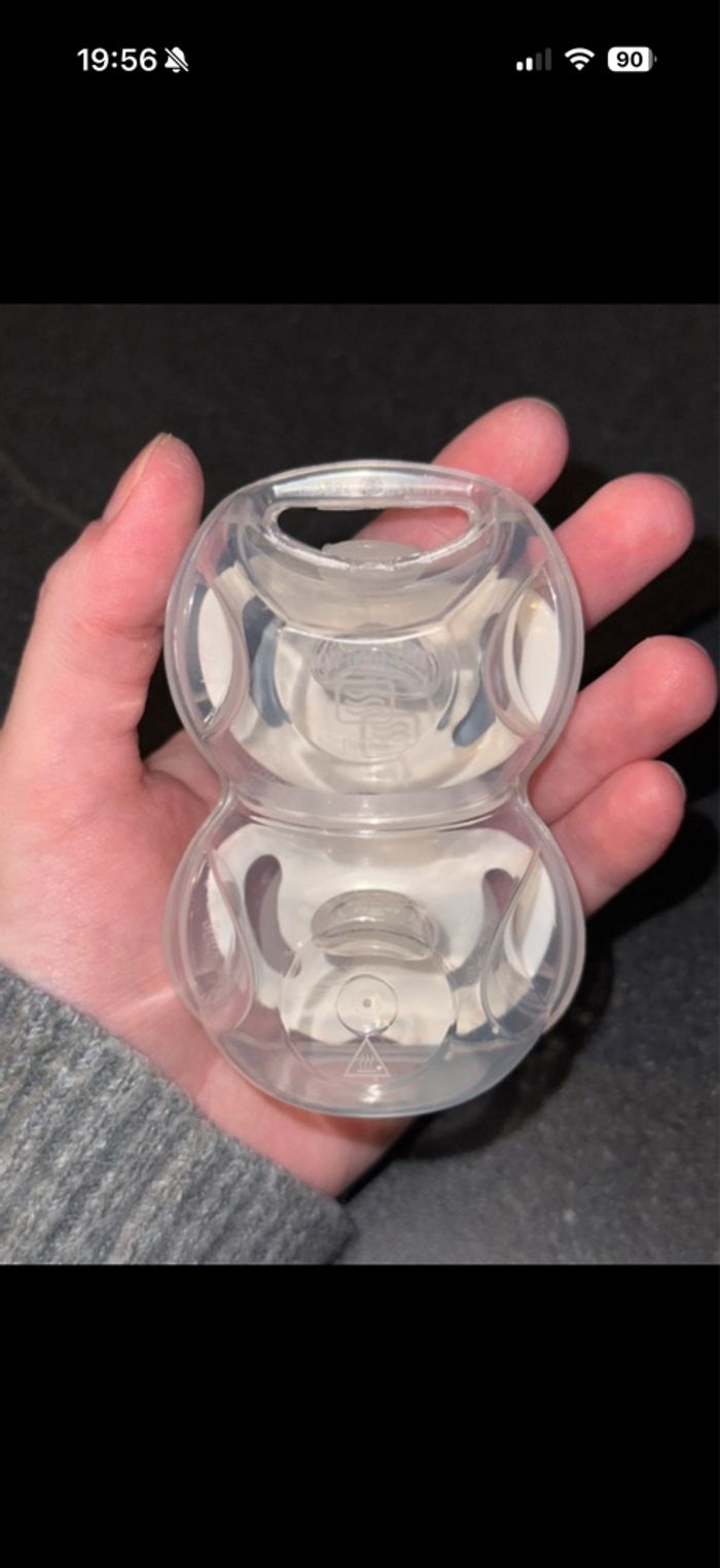 Sucette Nuk - photo numéro 2