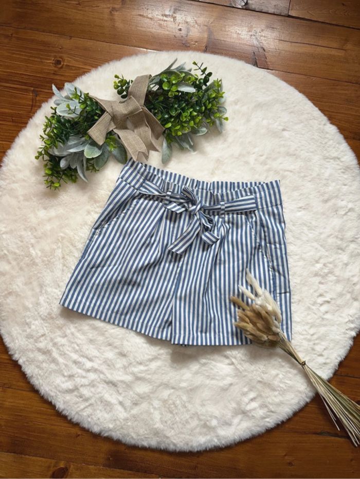 Short femme Jennyfer - taille XS (34)