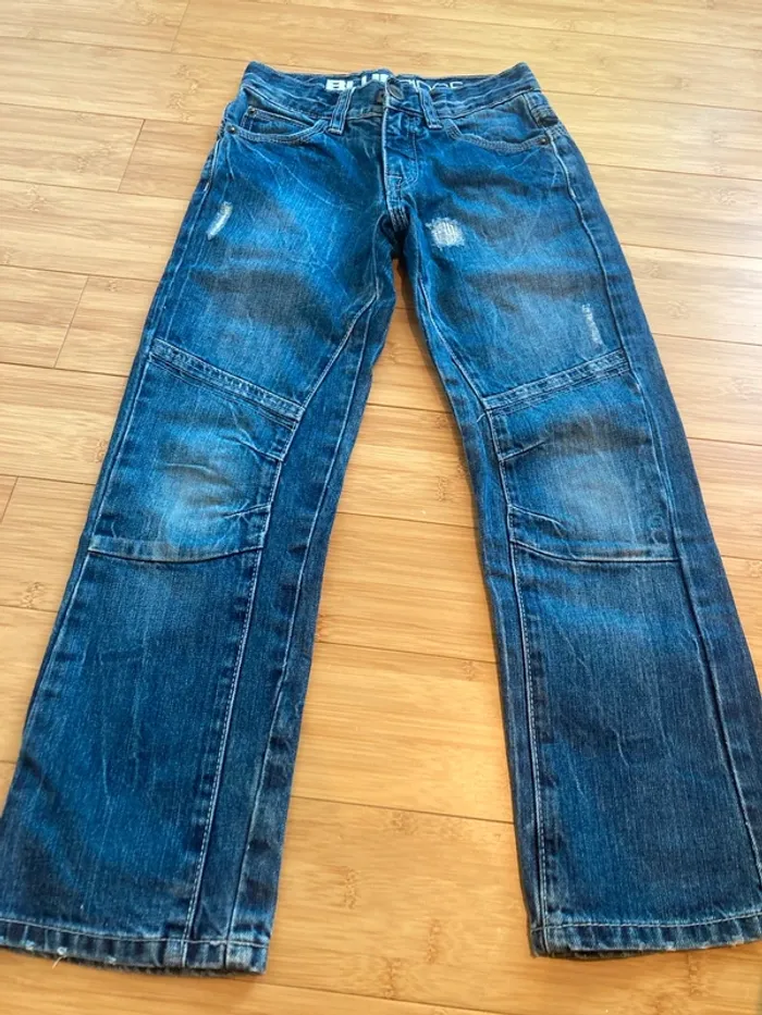 8 ans - Pantalon en jeans super état