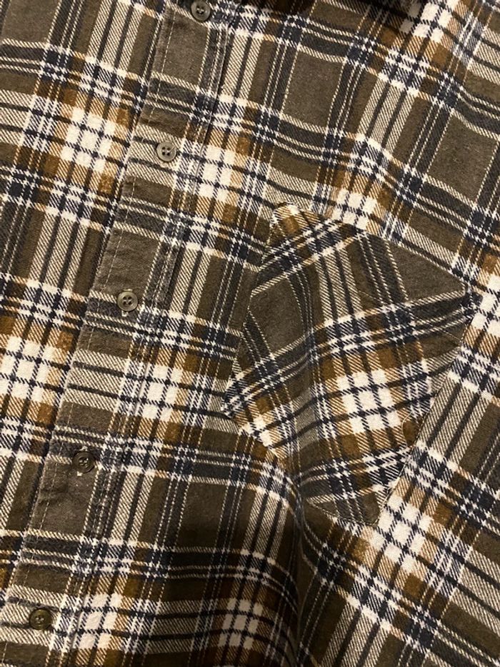 Chemise à carreaux - photo numéro 2