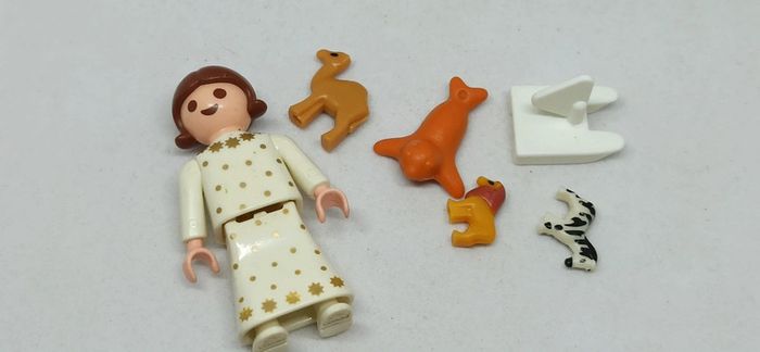 Traîneau de père Noël avec cadeaux et ange playmobil - photo numéro 9