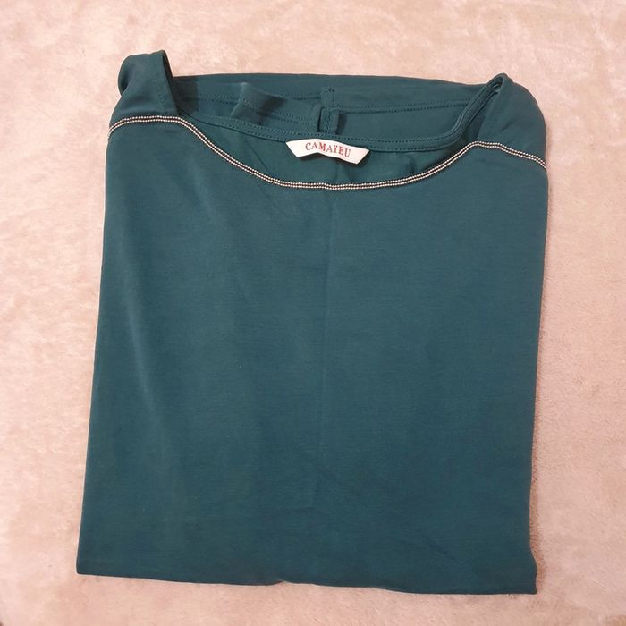Joli haut vert avec liseré perlé taille XL Camaïeu - photo numéro 2