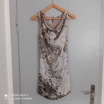 Robe kaki à motifs t34/36