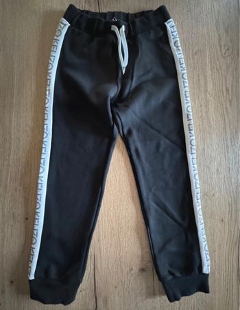Pantalon style jogging Kenzo taille 8 ans excellent état