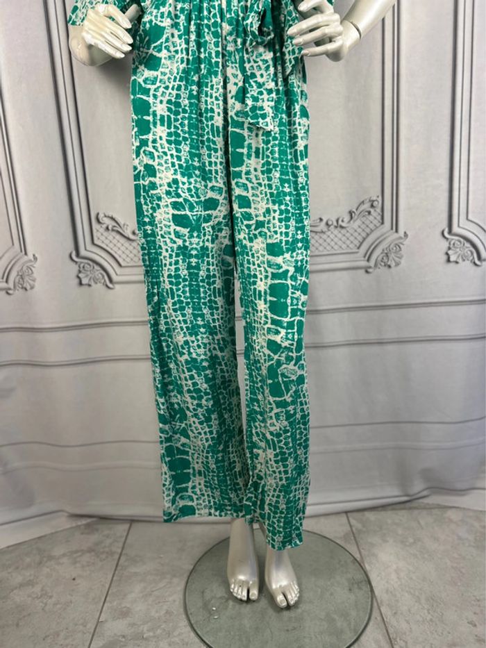 Combinaison La petite étoile T1 / S neuve - photo numéro 5