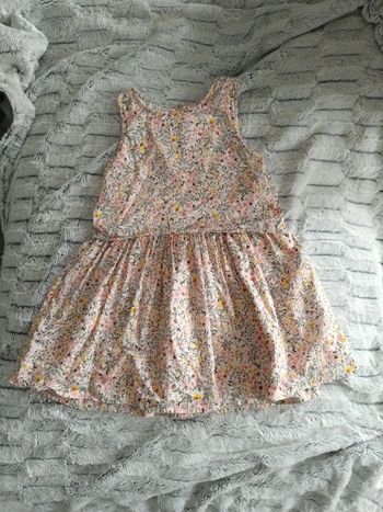 Très jolie robe sergent major 8 ans