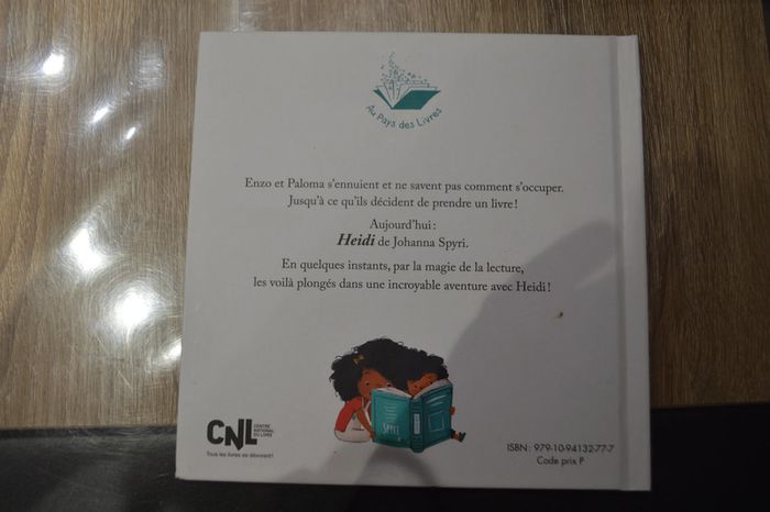 Livre Mac Donald Happy Meal Une aventure avec Heidi - photo numéro 2