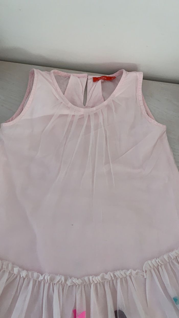 Robe rose clair papillons 🦋 6 ans Tissaia - photo numéro 3