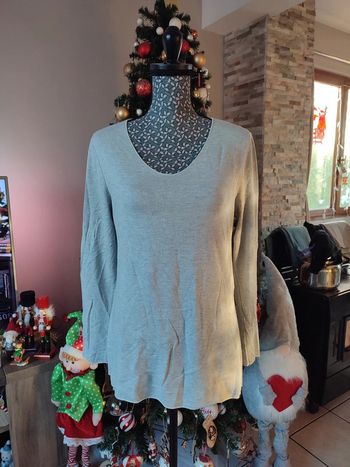 Pull Gris