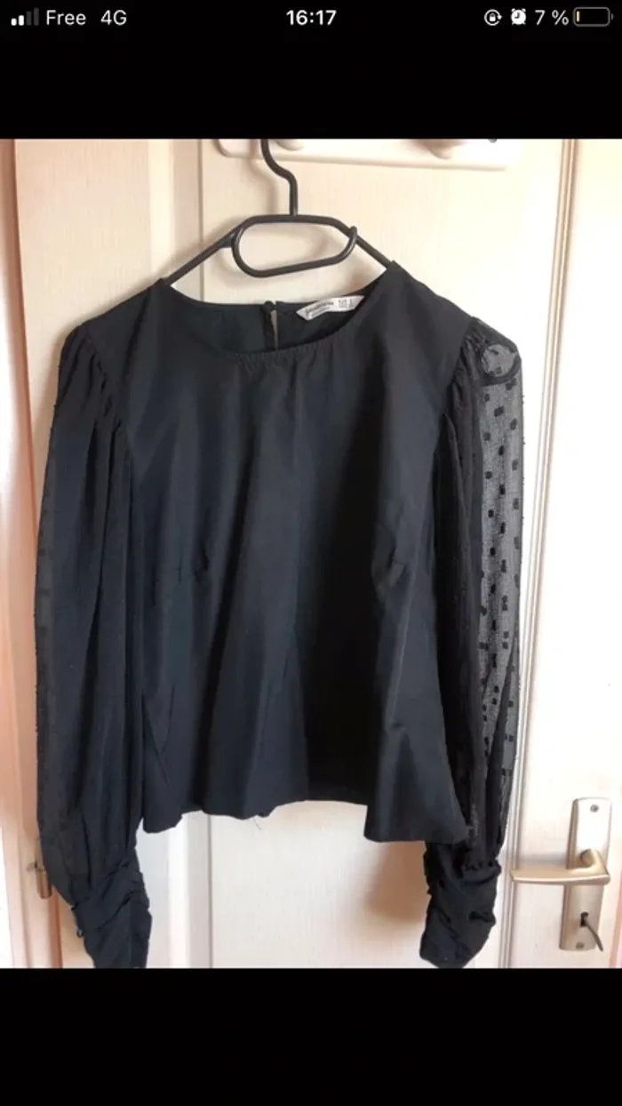 Blouse manches longues transparentes à pois Stradivarius (noir), S / 36 / 8 - photo numéro 2