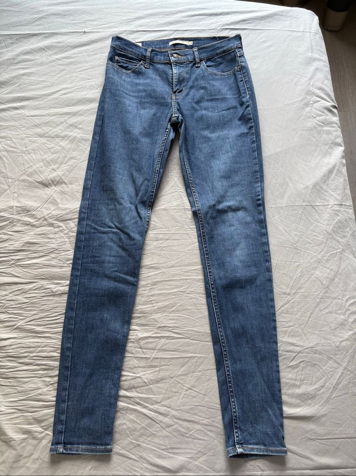Jean Levi’s bleu