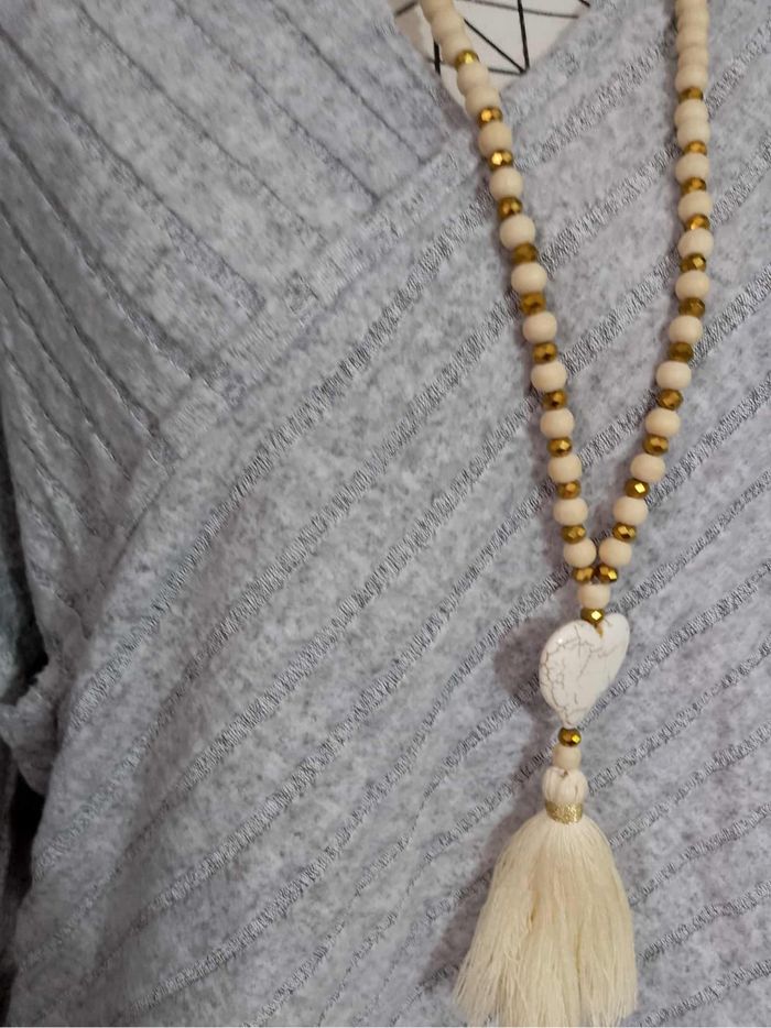 Haut Grande Taille 50 – Col V, Manches Longues & Ourlet Asymétrique Gris - photo numéro 3