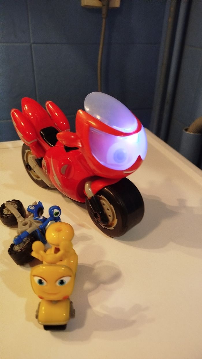 Moto Ricky Zoom - photo numéro 3