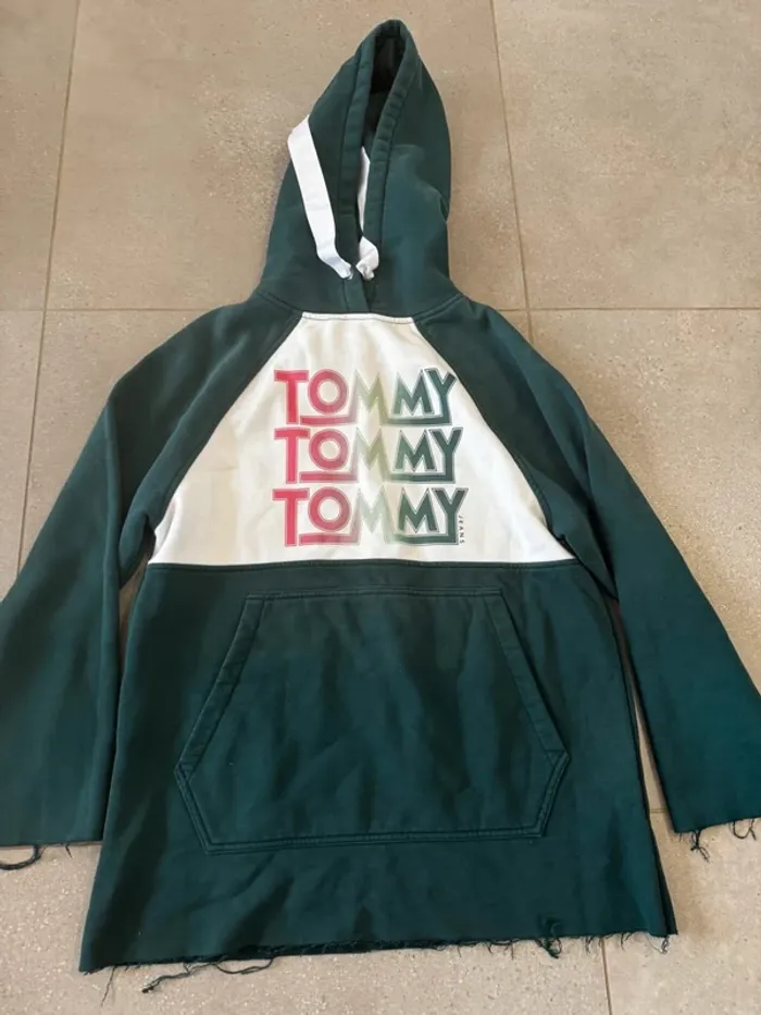 Pull Tommy Jeans Oversize, taille S, pour femme, très bon état