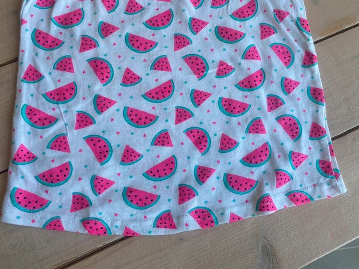 T-shirt Primark 7/8 ans - photo numéro 4