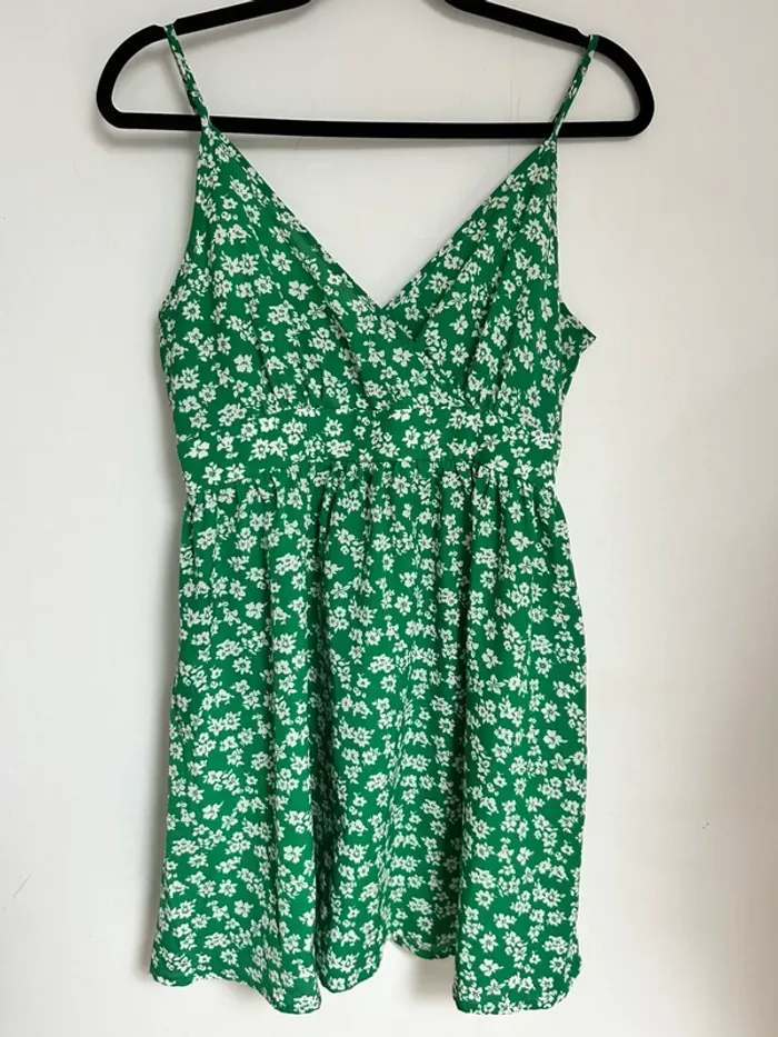 Robe verte à fleurs femme taille M shein