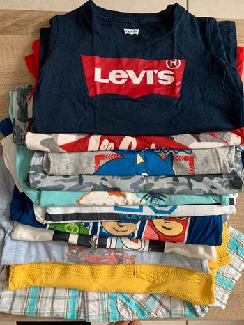 Lot de t shirts 4 ans