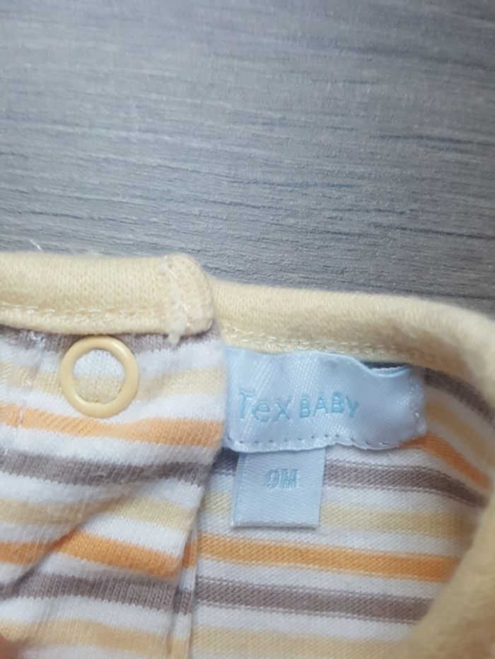 Combishort taille 9 mois - photo numéro 2