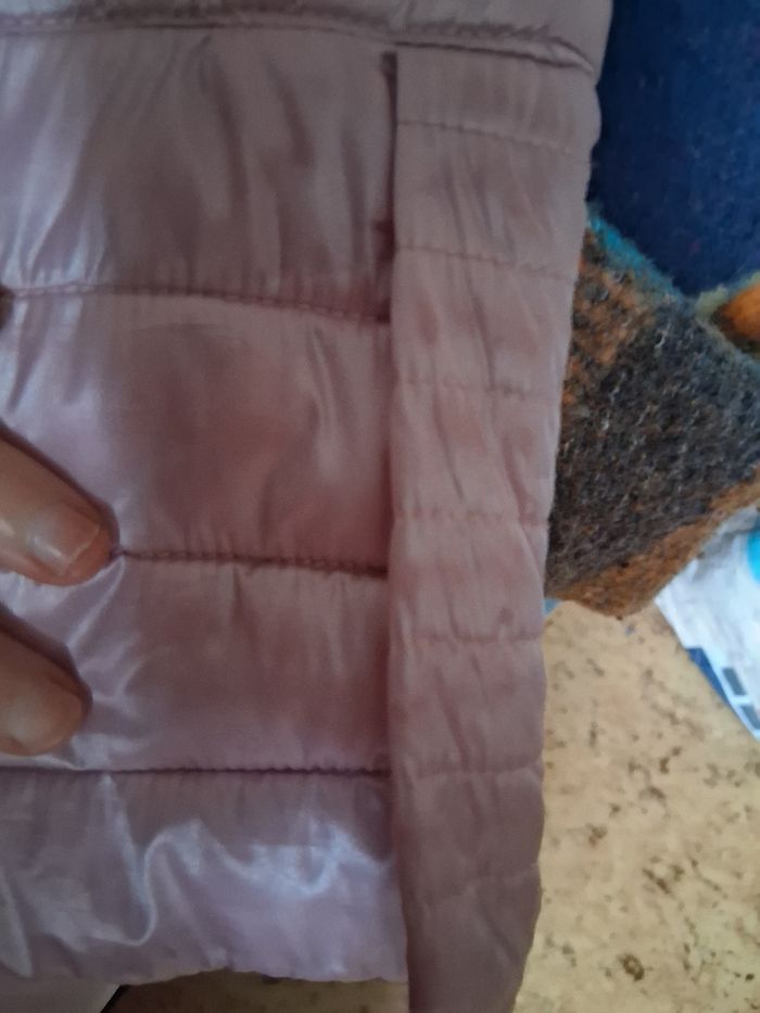 Doudoune marque colynn taille 38 rose brillant - photo numéro 4